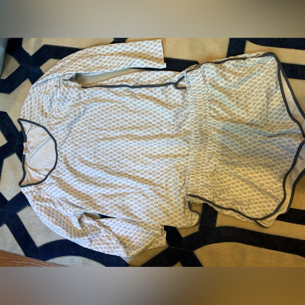Lake pajamas size medium